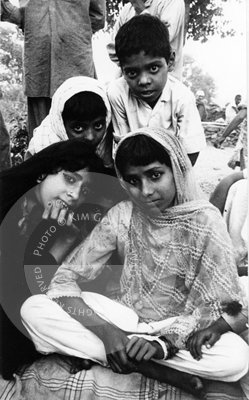 Inside the women’s quarters, Nurpur, Pakistan, 1971